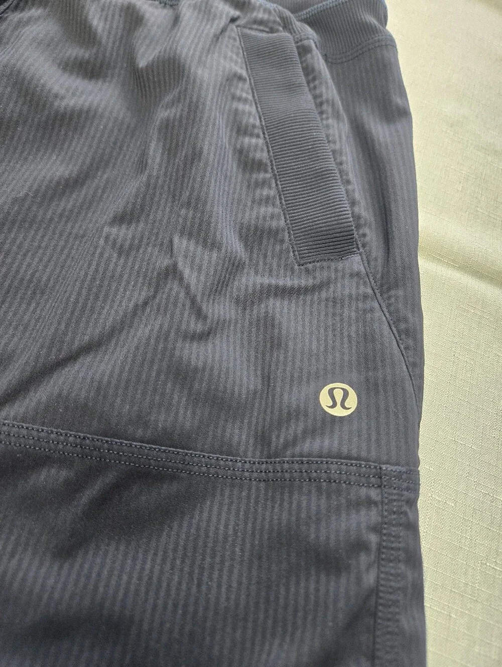 Lululemon Navy Lightweight Jogger Pants – Size 14 - Picture 6 of 9